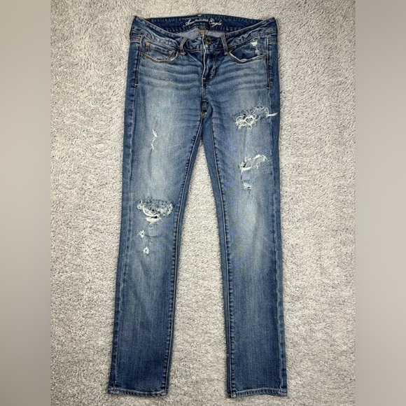 American Eagle Jeans Womens 6 Skinny Stretch Regular Wash Distressed Holes Denim - Picture 1 of 6